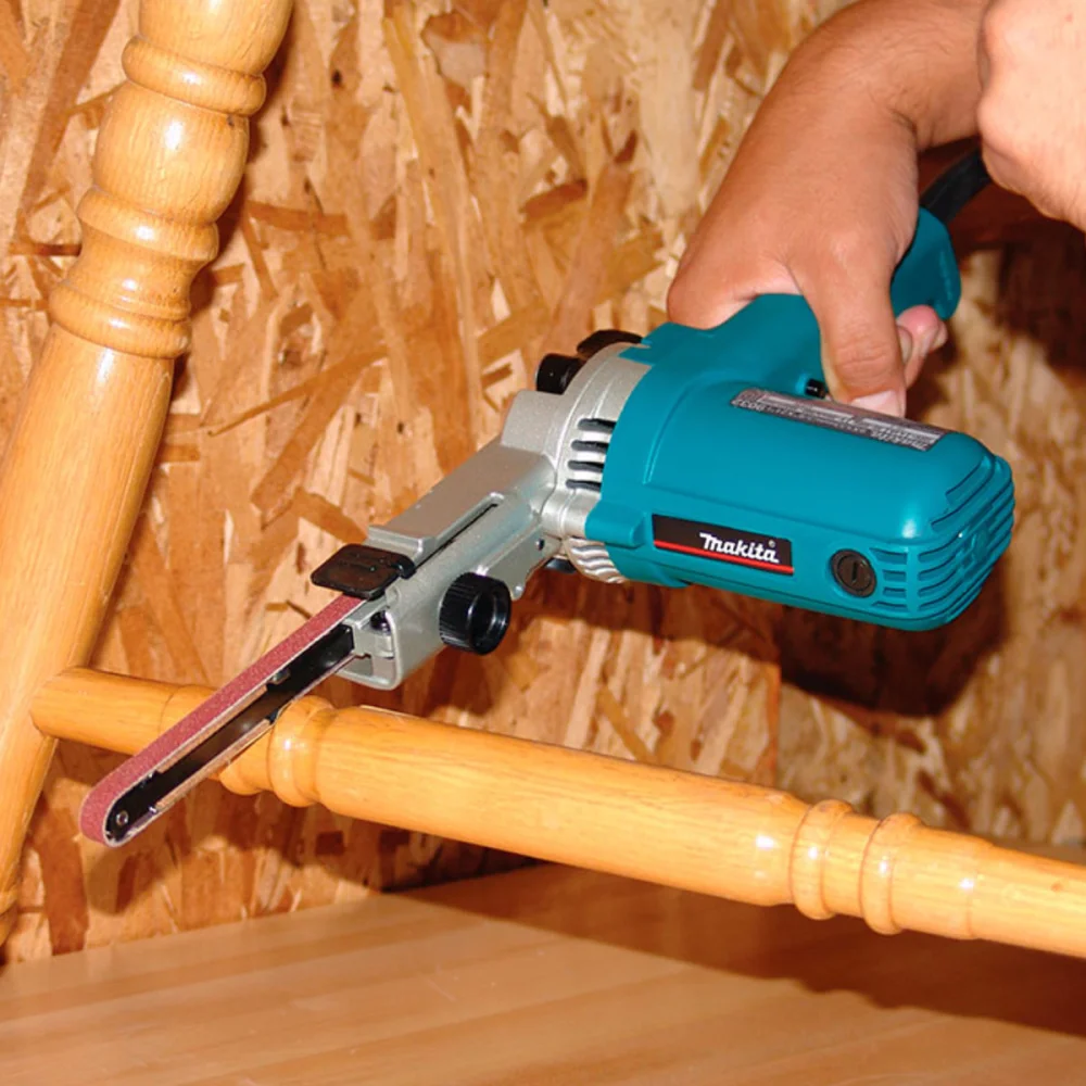 Lixadeira de Cinta 9x533mm 500 Watts 9032 Makita