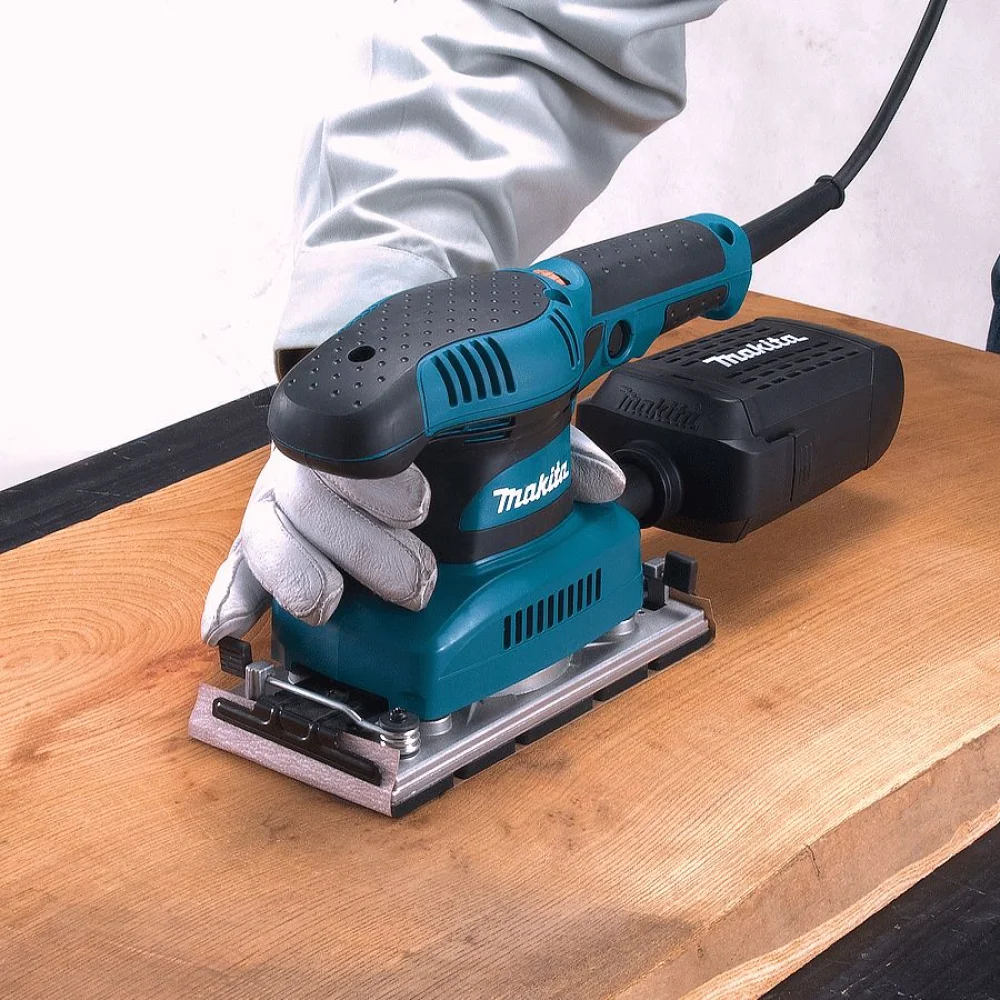 Lixadeira Orbital 190 Watts BO3711 Makita 110 Volts