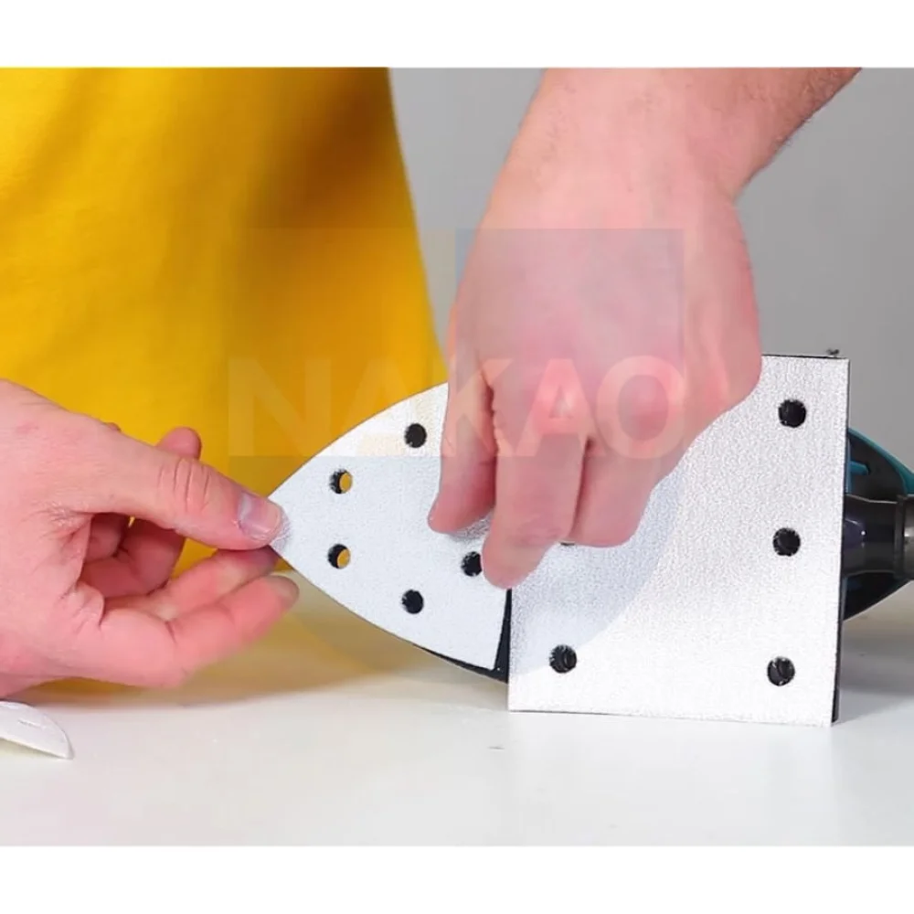 Lixadeira Orbital com Coletor de Pó 200 Watts BO4565 Makita