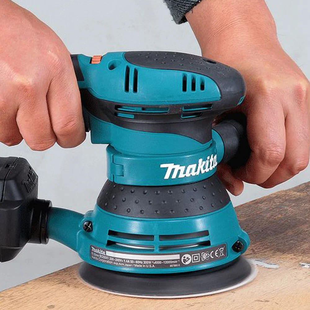 Lixadeira Rotorbital 125mm 300 Watts BO5041 Makita