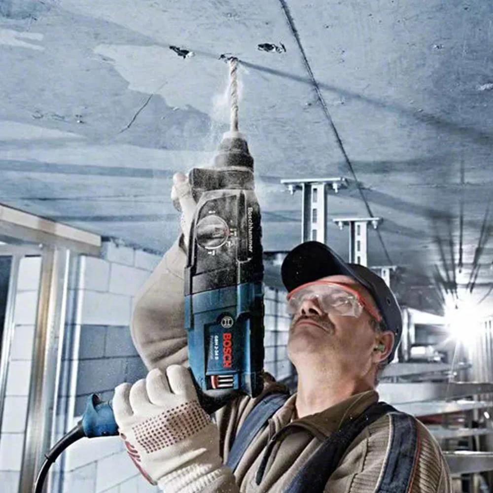 Martelo Perfurador Rompedor 820 Watts com Coletor de Pó GBH224D Bosch