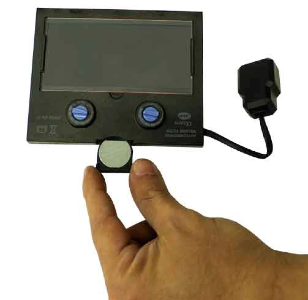 Máscara de Solda com Regulagem Brutus CR8 20044  V8 Brasil