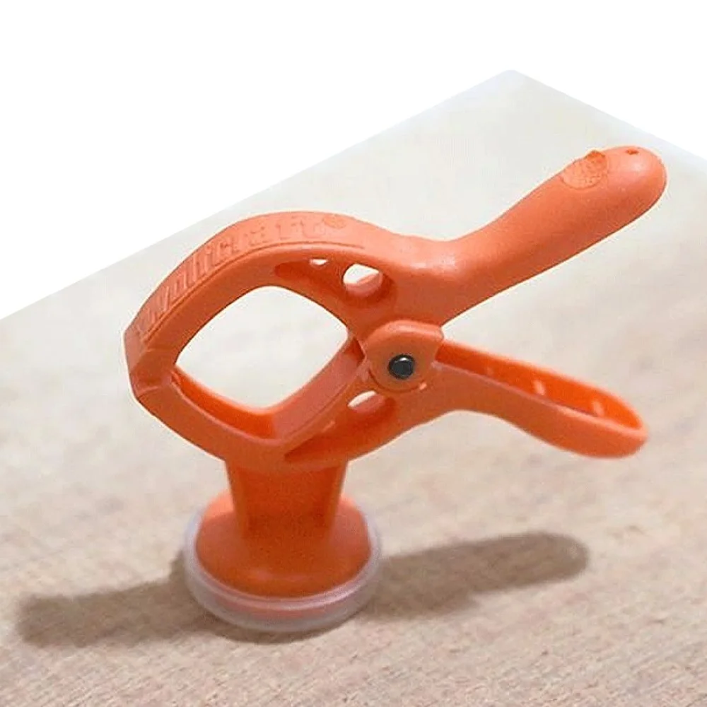 Mini Grampo de Mola com Imã Microfix 301000 Wolfcraft