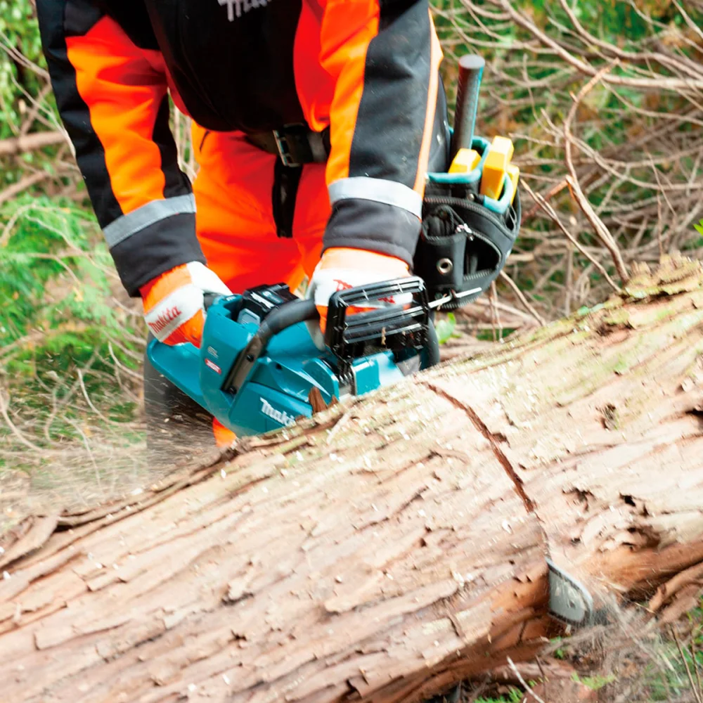 Motosserra 40cm à Bateria Não acompanha 40V UC016GZ Makita