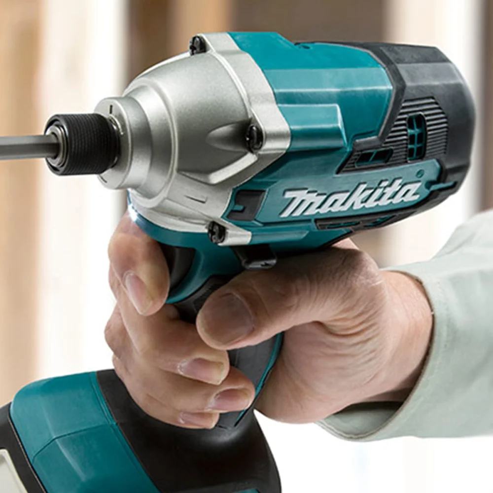 Parafusadeira de Impacto à Bateria Não acompanha18V DTD156Z Makita