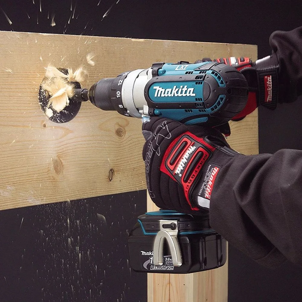 Parafusadeira e Furadeira à Bateria 13mm 18V DDF451RFE Makita