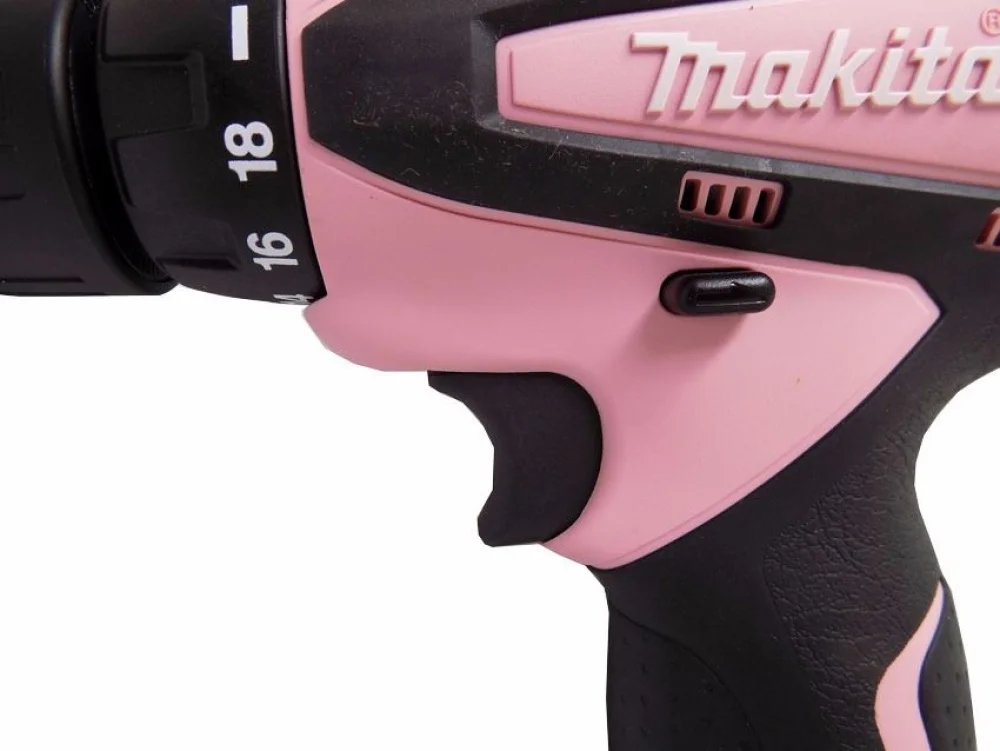 Parafusadeira e Furadeira Rosa à BateriaNão acompanha12V 3/8 DF330DZP Makita