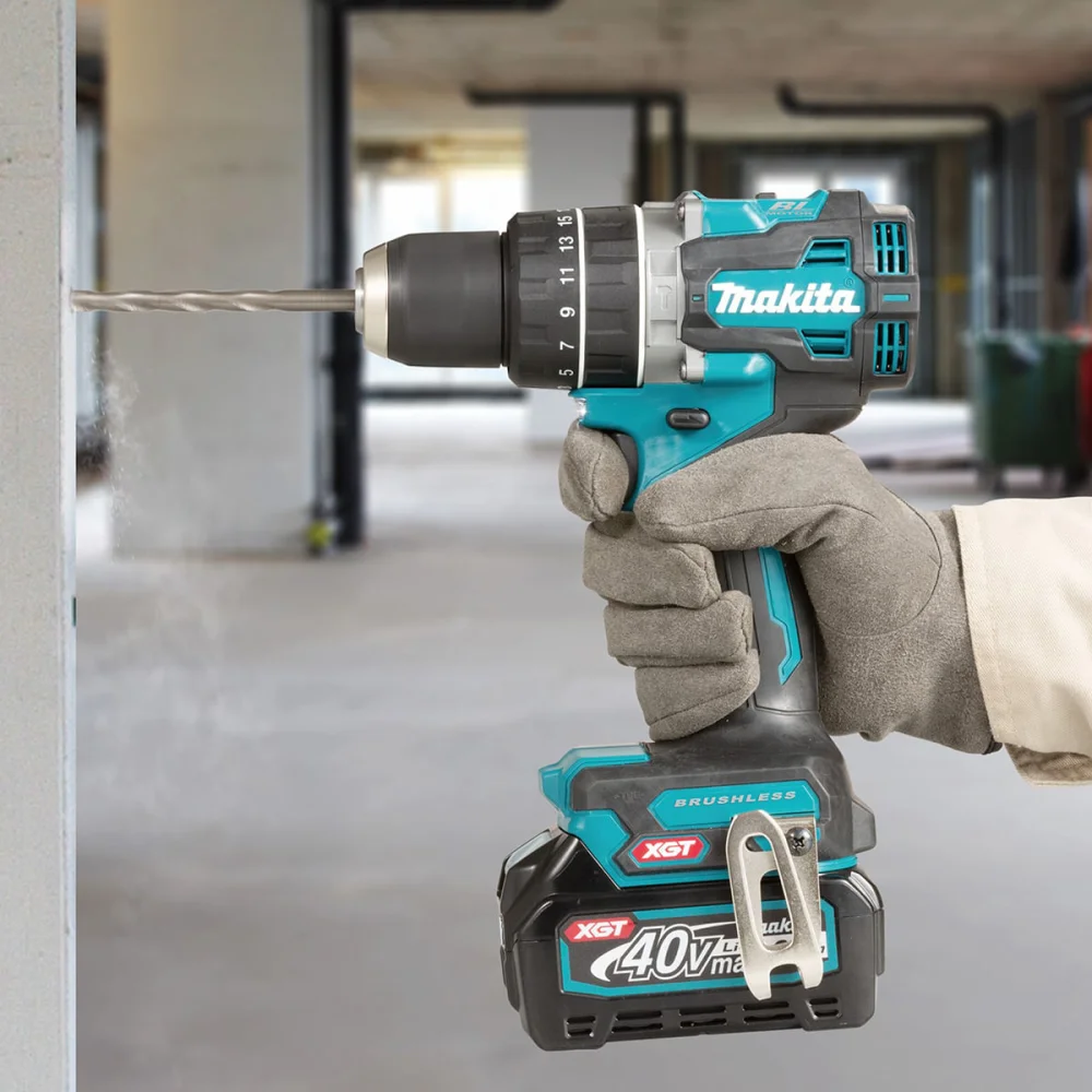 Parafusadeira Furadeira de Impacto à Bateria e 2 Baterias 40V HP002GA201 Makita