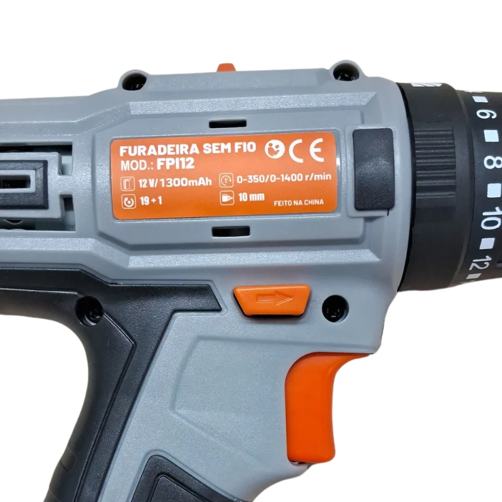 Parafusadeira Furadeira de Impacto e 2 Baterias 12V e 13 Acessórios FPI12X2 NKF