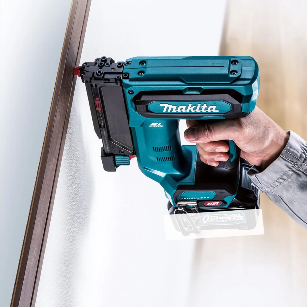 Pinador à Bateria Não acompanha 40V PT001GZ Makita