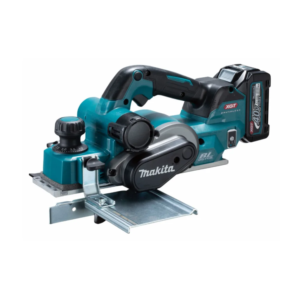 Plaina 82mm à Bateria e 2 Baterias 40V 4.0Ah e Maleta KP001GM201 Makita