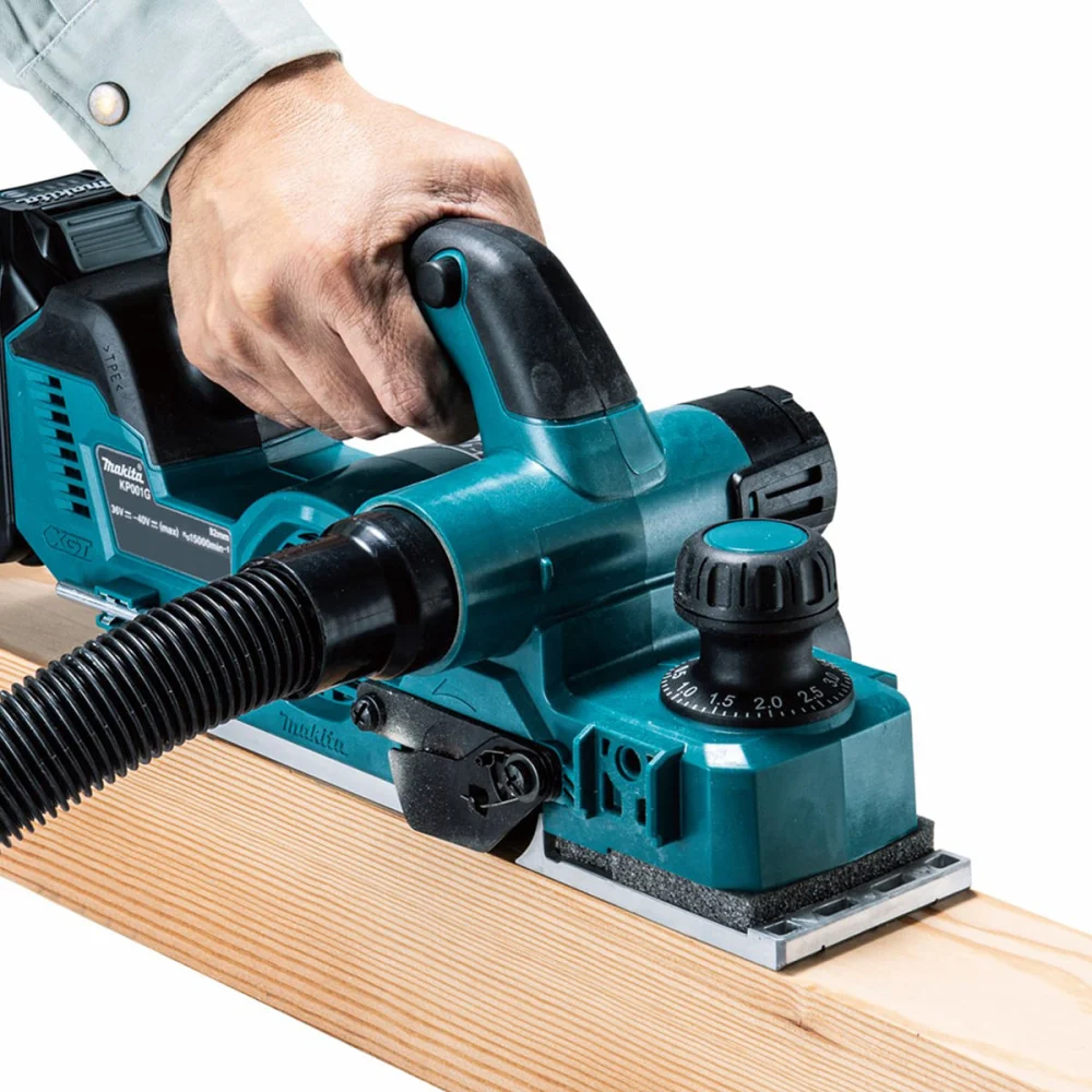 Plaina 82mm à Bateria Não acompanha 40V KP001GZ Makita