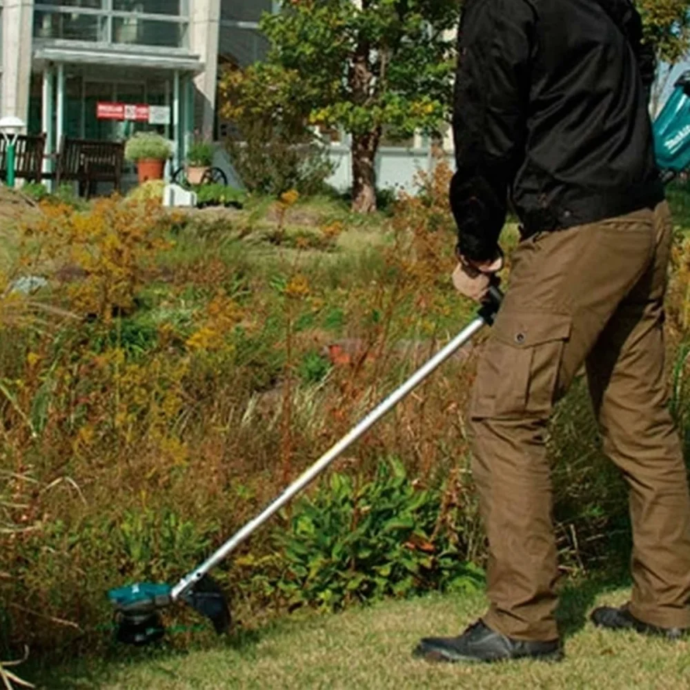 Roçadeira à Bateria Não acompanha 36V DUR364LZ Makita Outlet