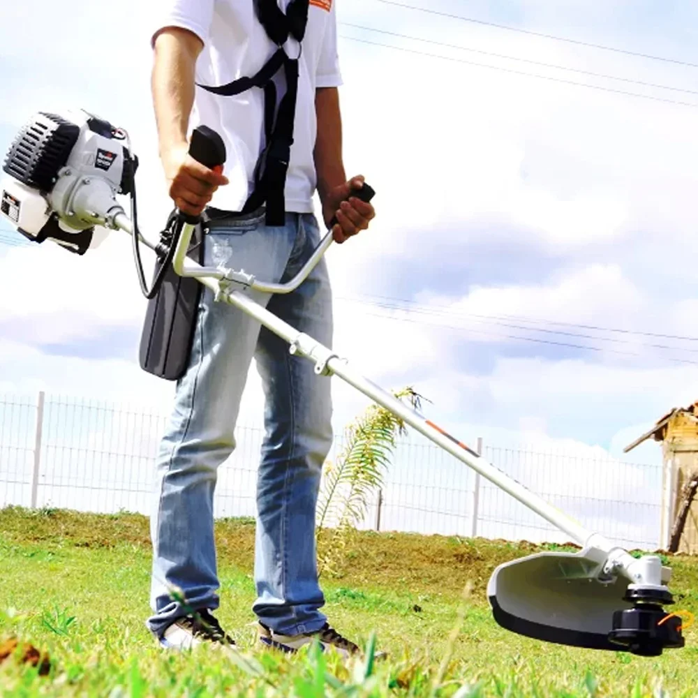 Roçadeira Lateral à Gasolina 42.7CC 2T TBC43H Toyama