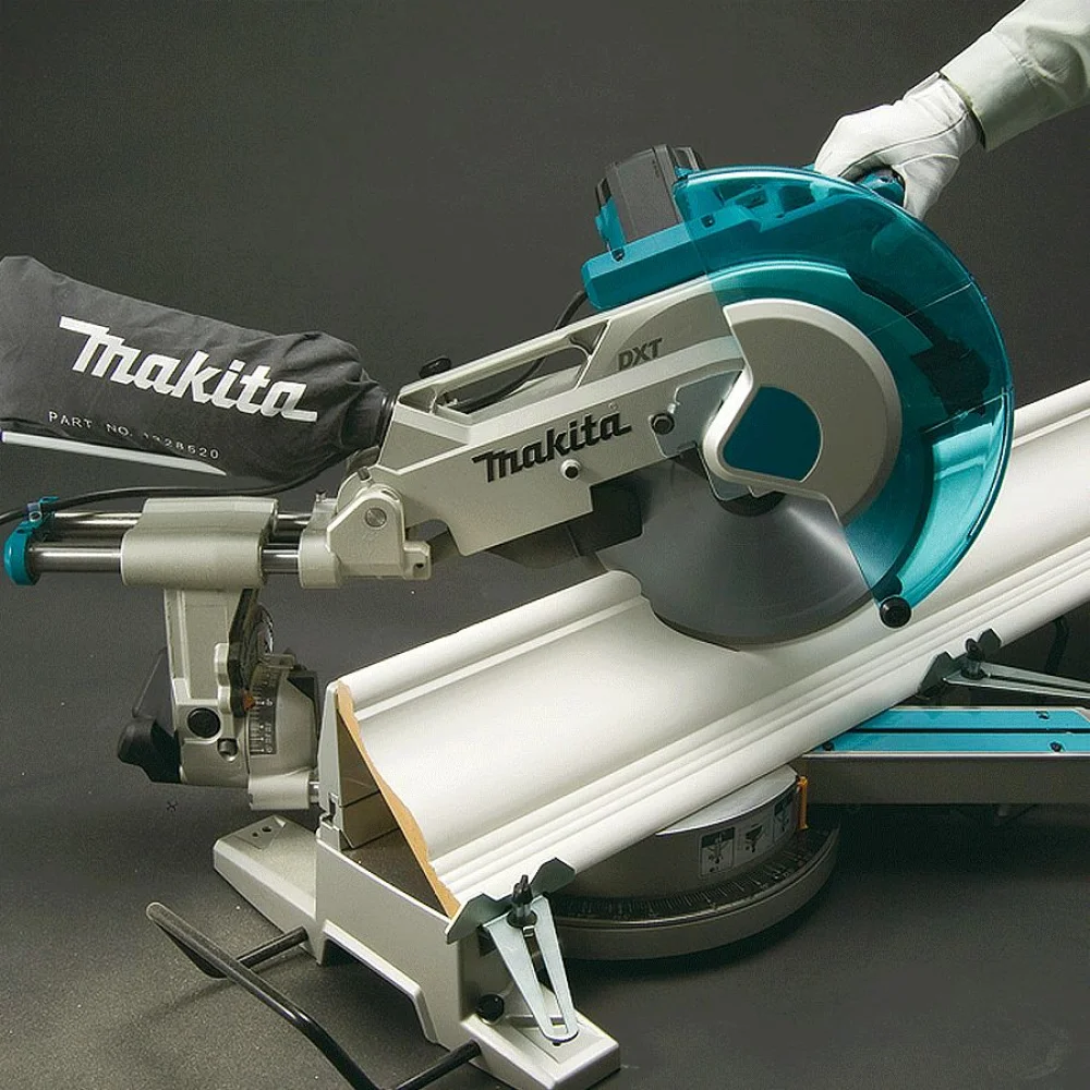 Serra de Esquadria 305mm 1650 Watts LS1216 Makita