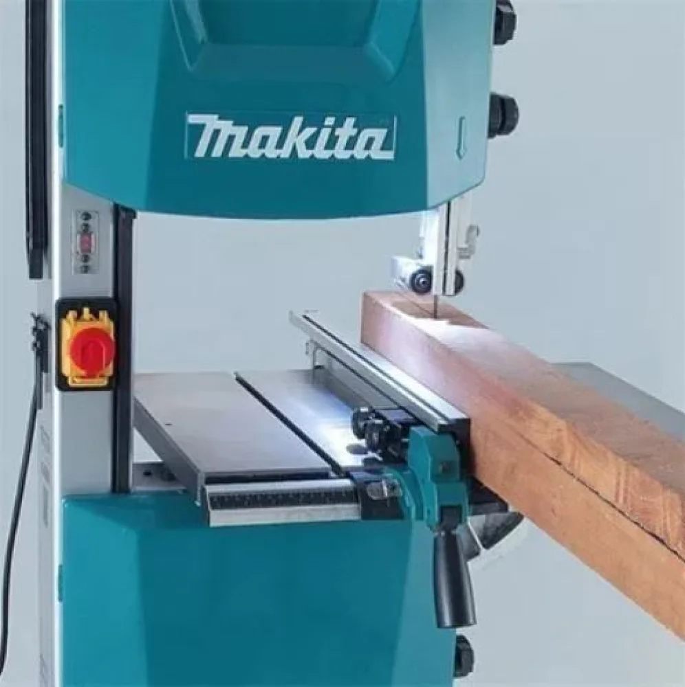 Serra de Fita de Bancada 165mm 900 Watts LB1200F Makita