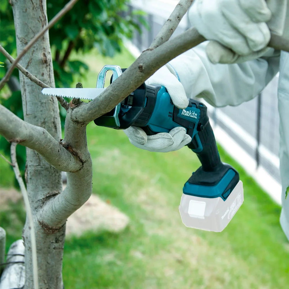 Serra Sabre à Bateria Não acompanha 18V DJR185Z Makita