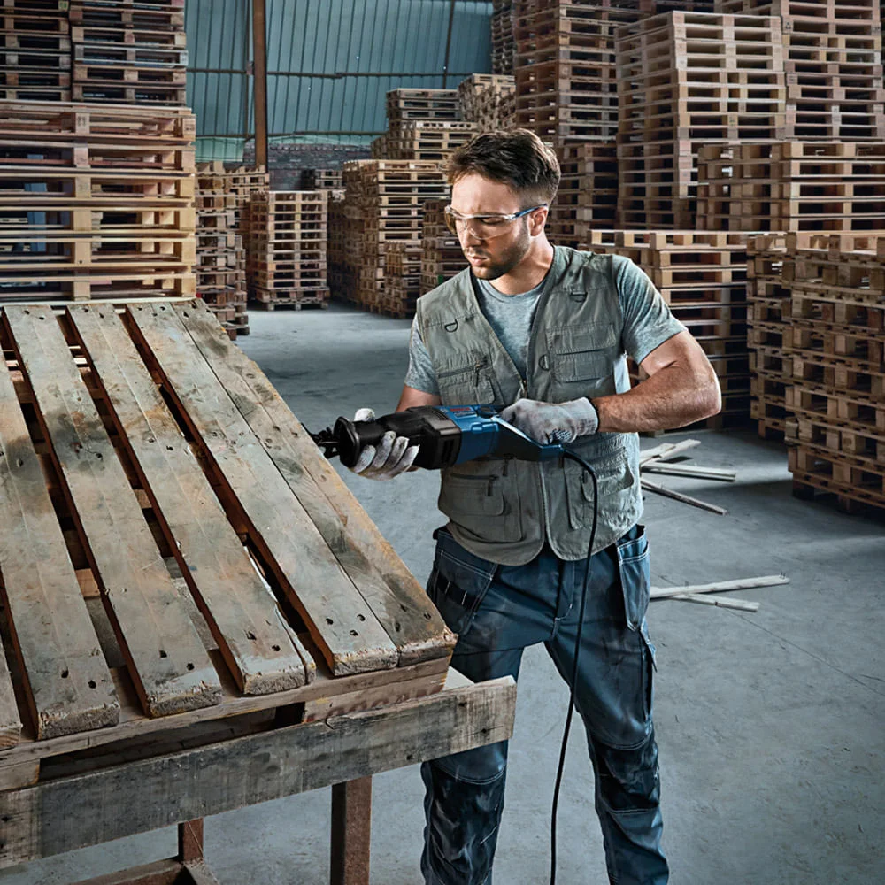 Serra Sabre GSA 120 Professional 1200 Watts Bosch