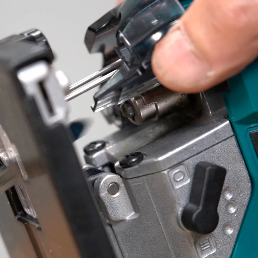 Serra Tico Tico à Bateria Não acompanha 40V JV001GZ Makita