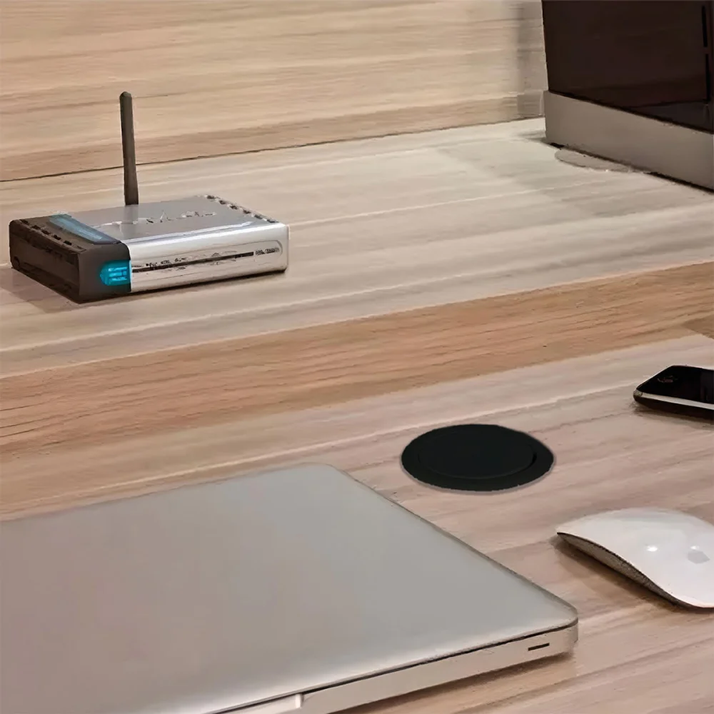 Torre de Tomada Multiplug 2 Tomadas e 2 USB Bivolt