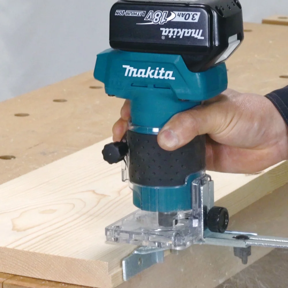 Tupia 6mm à Bateria e Bateria 18V 3.0Ah DRT52F001 Makita