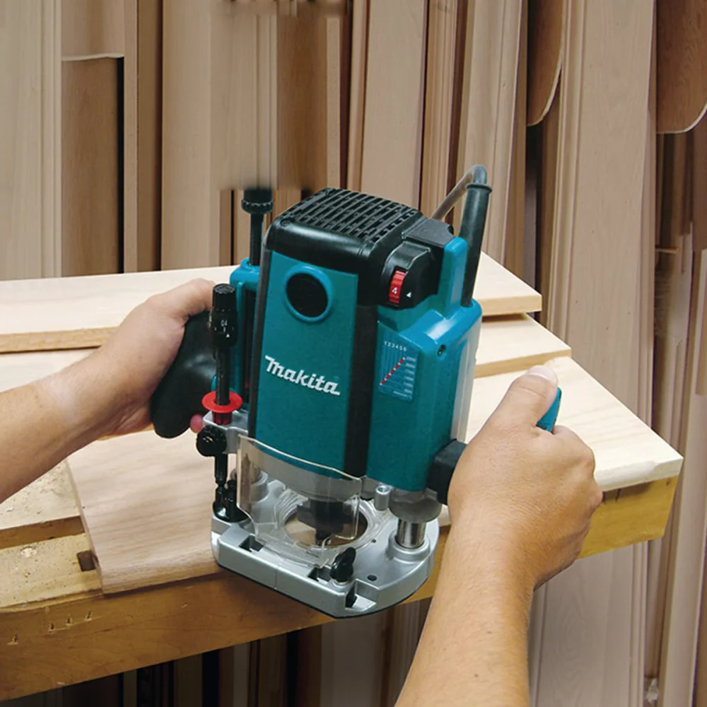 Tupia de Coluna 12mm com Freio Eletrônico RP2301FC02 Makita