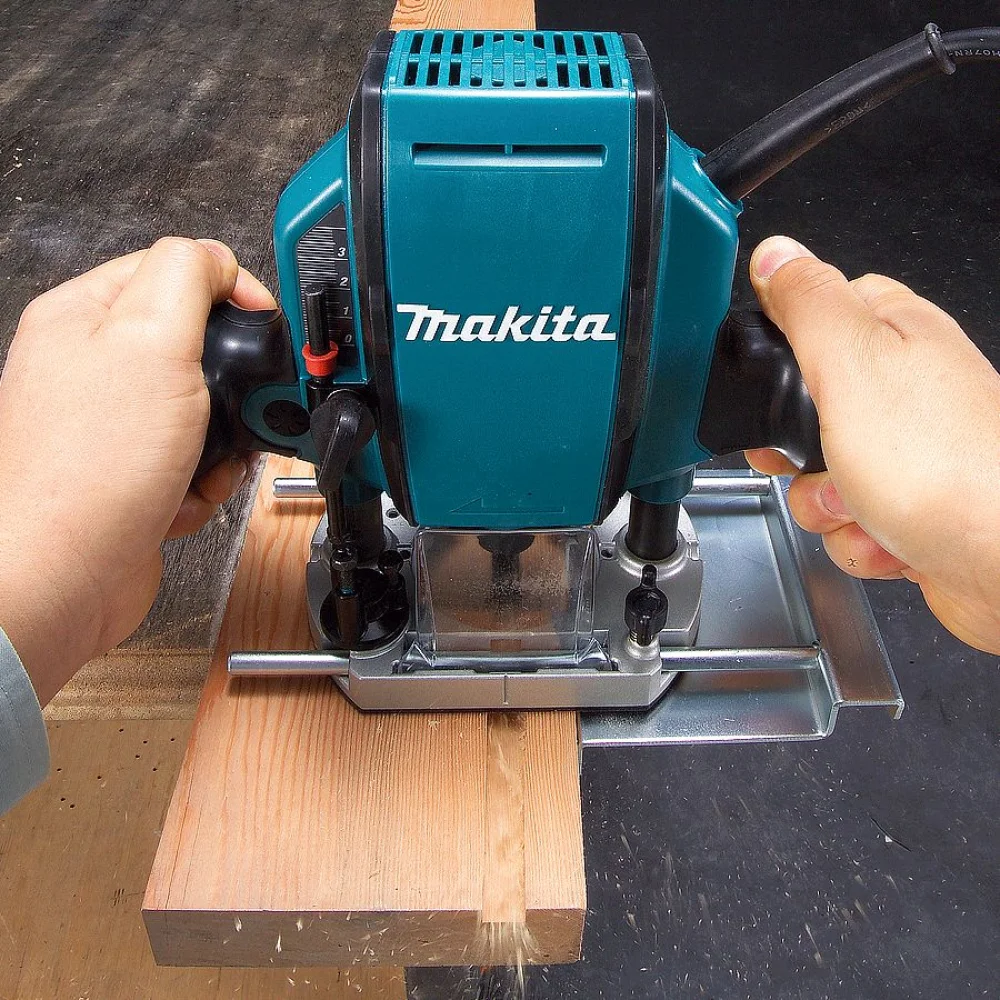 Tupia de Coluna 6mm e 8mm 900 Watts RP0900 Makita