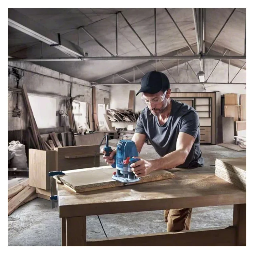 Tupia GOF 130 Professional Bosch Outlet 110 Volts