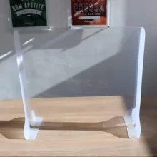 Barreira Protetora de Mesa em PP Compr 635 x Largura 56 x Espessura 0001cm