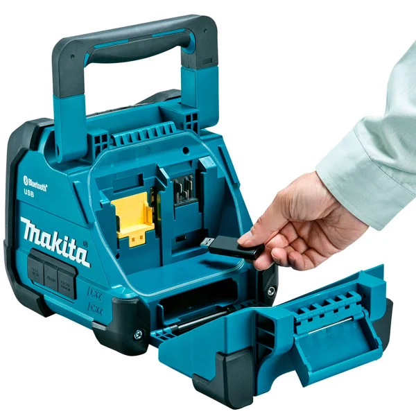 Caixa de Som Portátil à Bateria Não acompanha com Painel LCD DMR202 Makita Outlet