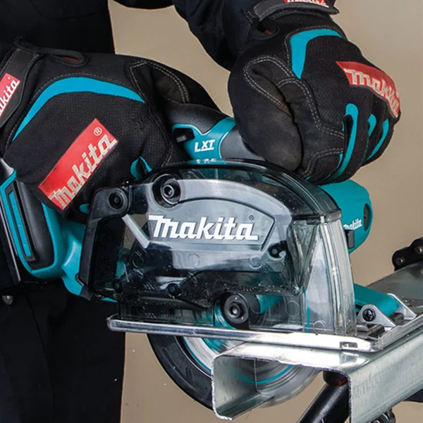 Cortadora de Metais 136mm à Bateria Não acompanha18V DCS552Z Makita