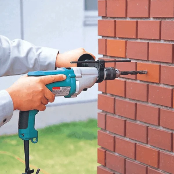 Furadeira de Impacto 13mm 720 Watts HP2051H Makita