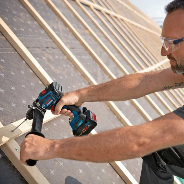 Furadeira e Parafusadeira de Impacto à Bateria Não acompanha GSB 18V-150 Bosch