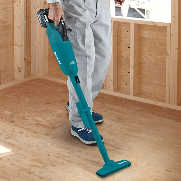 Kit Aspirador de Pó 18V DCL281FZ Makita e Bateria BL1830 e Carregador DC18SD