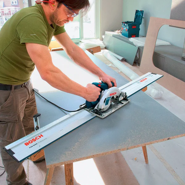 Kit Combo Serra Circular GKS 65 GCE Bosch e Trilho de 80cm e Acessórios 220 Volts