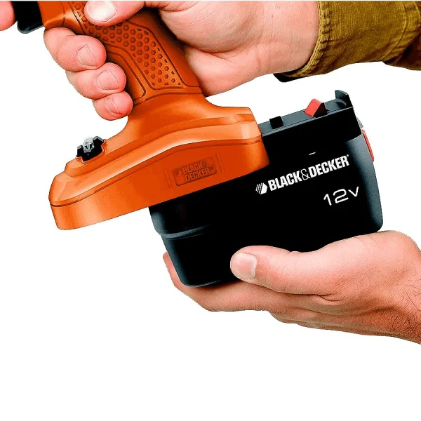 Kit Parafusadeira e Furadeira à Bateria 12V e Acessórios GC1200M BlackDecker