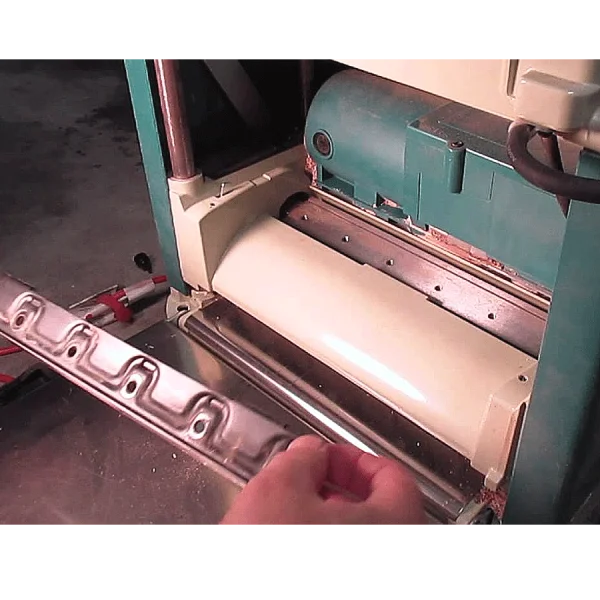 Kit Plaina Desengrosso 304mm 2012NB Makita e Faca para Desengrosso