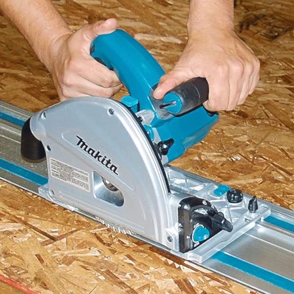 Kit Serra Circular SP6000J Makita e Trilho de 1m e Coletor e Conjunto Ângulo