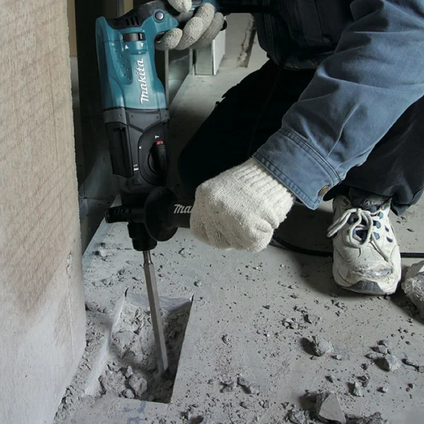 Martelete Combinado 24mm 800 Watts e Maleta HR2470X21 Makita