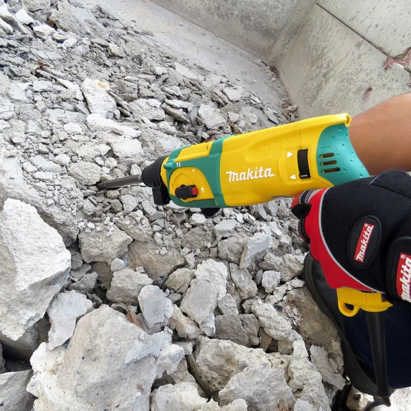 Martelete Combinado 800 Watts 24mm HR2470BR Makita