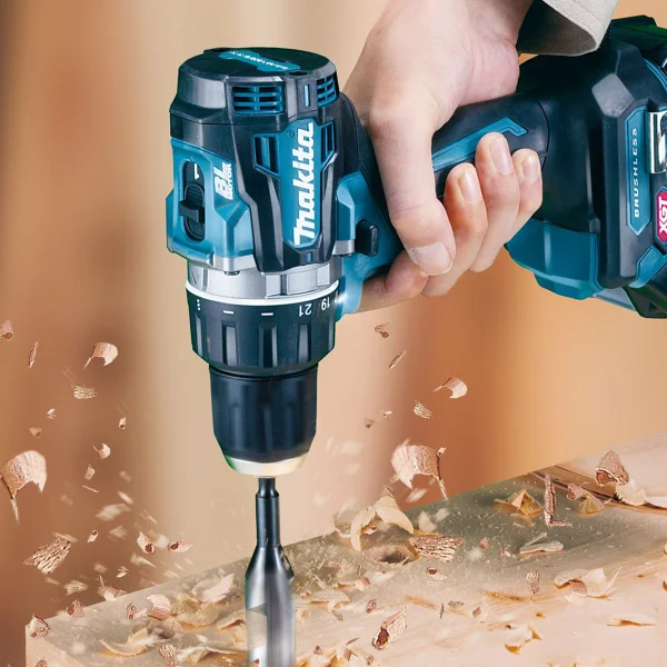 Parafusadeira Furadeira à Bateria Não acompanha 40V DF002GZ Makita