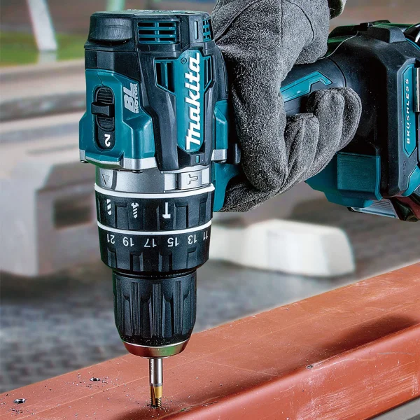 Parafusadeira Furadeira de Impacto à Bateria Não acompanha 40V HP002GZ Makita