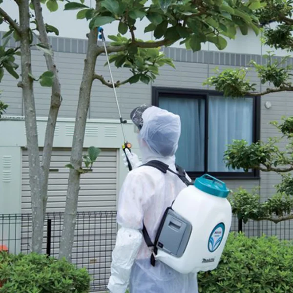 Pulverizador Costal à Bateria 3.0Ah 10L DVF104RF Makita