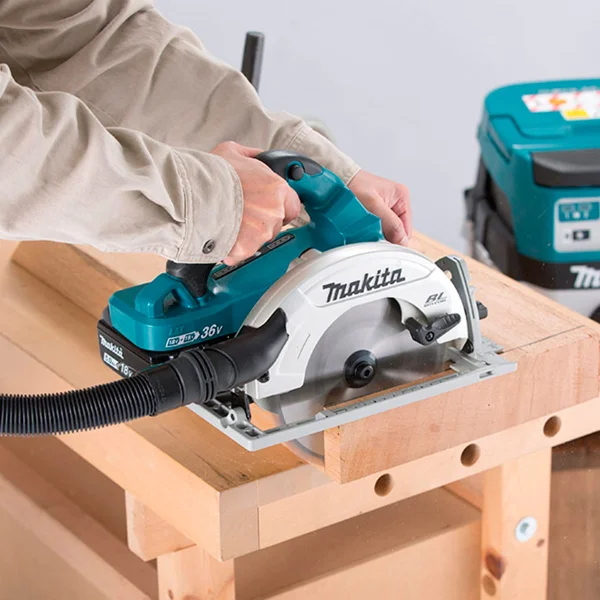 Serra Circular 185mm à Bateria e 2 Baterias 18V 5.0Ah DHS781PT2J Makita