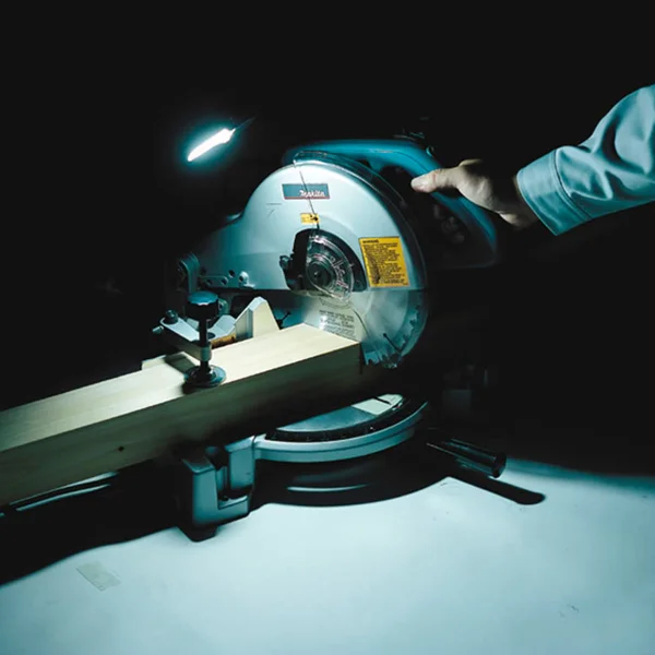 Serra Esquadria 255mm 1650 Watts LS1040F Makita