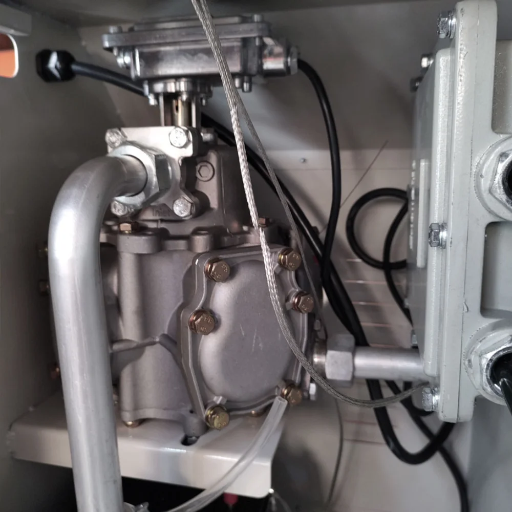 Bomba de Abastecimento Industrial Gasolina e Diesel 40L/Min 220V - Vilubri-1761