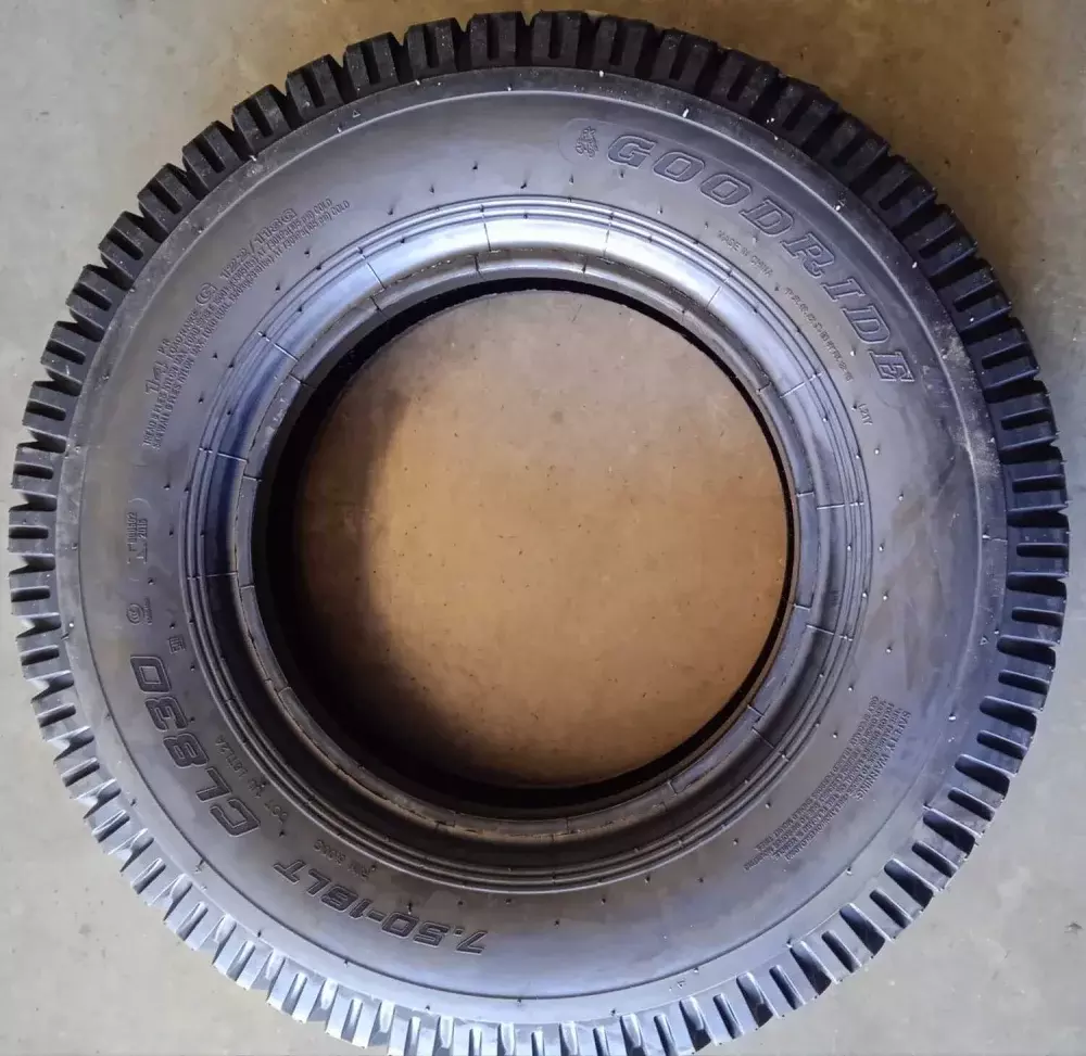 Pneu Goodride 7.50-16Lt 14Pr 122/118G CL 830 Tração