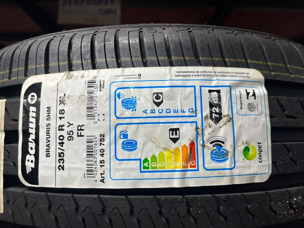 Pneu Barum 235/40 R18 95Y XL Fr Bravuris 5Hm