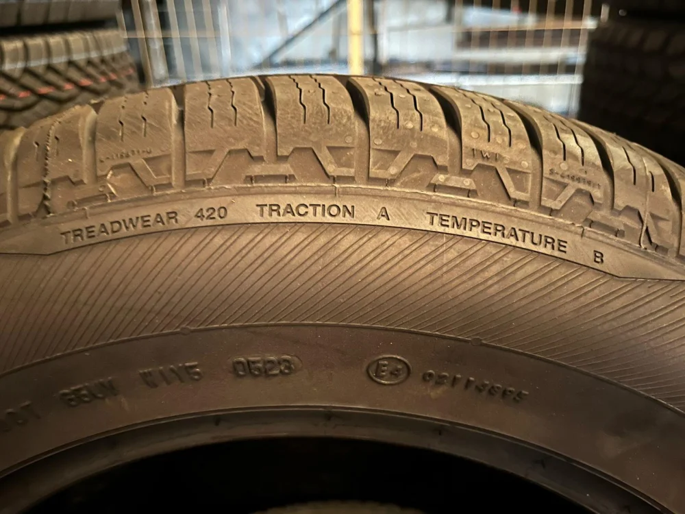 Pneu Barum 265/65R17 112T Fr Bravuris 4X4