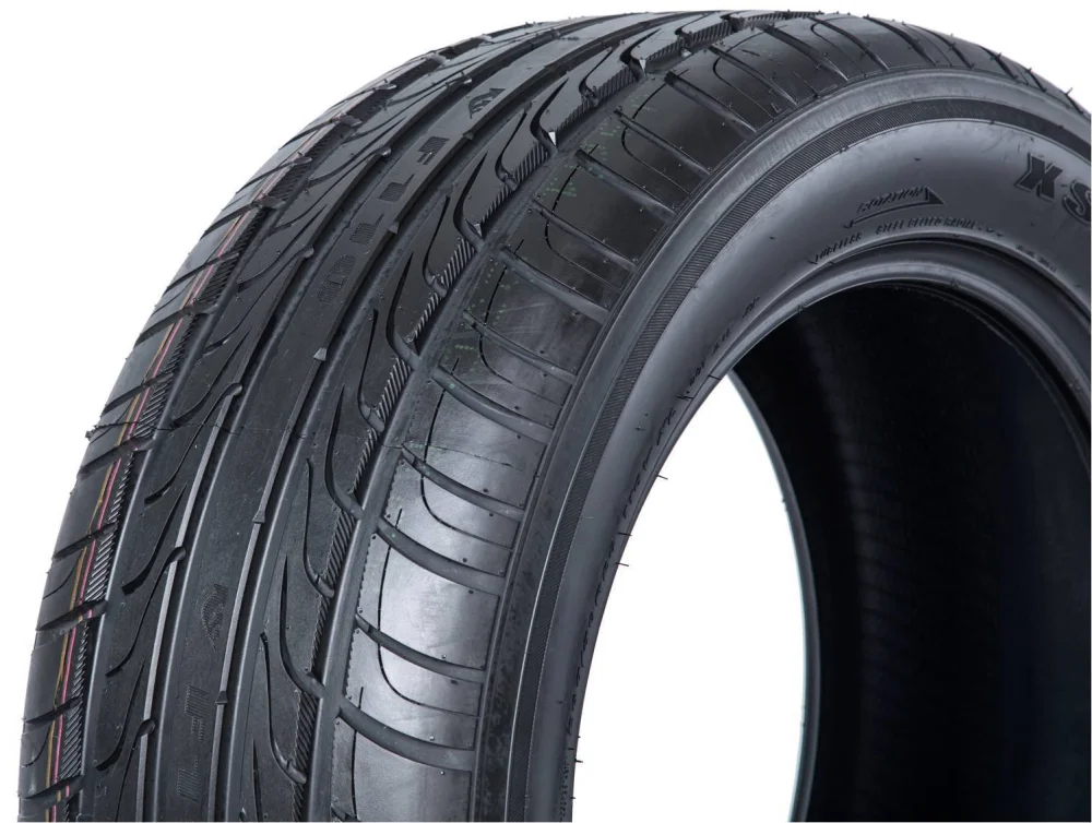 Pneu Tracmax 285/35 R22 X-Sport F110 106V